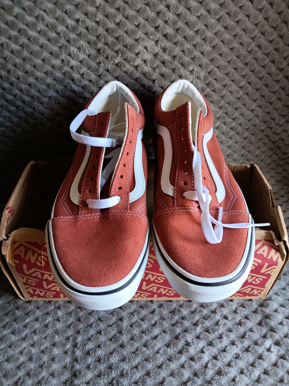 New Vans Old Skool Color Theory Auburn Orange Sneakers Men’s 7.5 / Women’s 9